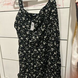 Old Navy Black Dress with White Floral Print has pocket